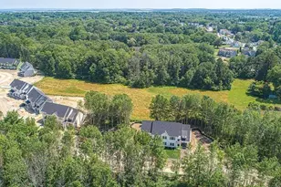 16 Meadowview Ln, Salisbury, MA 01952 - Photo 23