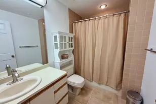 1001 Marina Dr, Quincy, MA 02171 - Photo 11