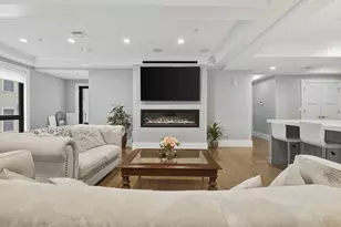 377 W First St, Boston, MA 02127 - Photo 9