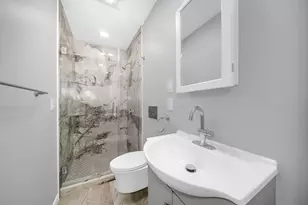 28 Richardson Ave, North Andover, MA 01845 - Photo 15