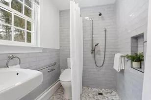 84 Craigie Cir, Carlisle, MA 01741 - Photo 7