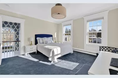 10 Franklin St, Dartmouth, MA 02748 - Photo 17