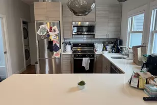 9 Harding St, Cambridge, MA 02141 - Photo 11