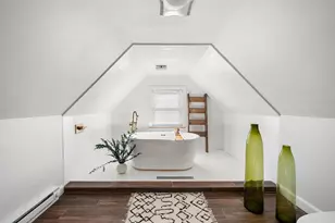 11 Hamilton St, Boston, MA 02125 - Photo 19