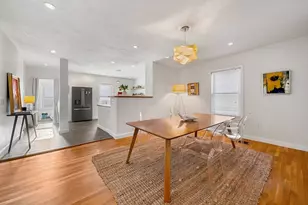 11 Hamilton St, Boston, MA 02125 - Photo 5