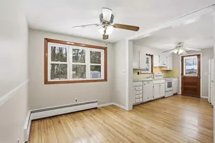 4 Charlemont Ct, Chelmsford, MA 01863 - Photo 9