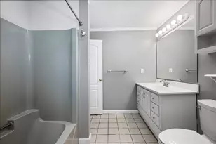 75 Huntoon Memorial Hwy, Leicester, MA 01524 - Photo 17