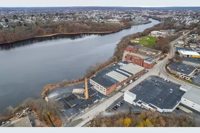 721-727 School St, Pawtucket, RI 02860 - Photo 5