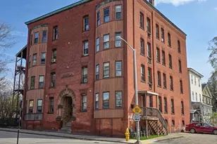 29 William St, Worcester, MA 01609 - Photo 1