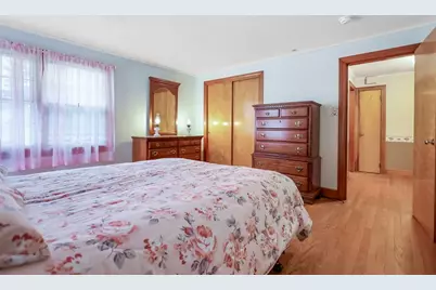 252 Pelham, Methuen, MA 01844 - Photo 17