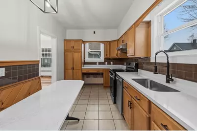 295 Newbury St, Fall River, MA 02720 - Photo 31