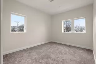 10 Franklin Ave, Revere, MA 02151 - Photo 7