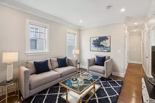 1048 Saratoga St, Boston, MA 02128 - Photo 9