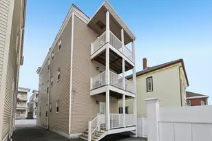 1048 Saratoga St, Boston, MA 02128 - Photo 27