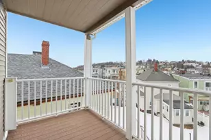 1048 Saratoga St, Boston, MA 02128 - Photo 21