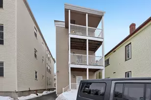 1048 Saratoga St, Boston, MA 02128 - Photo 25