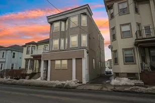 1048 Saratoga St, Boston, MA 02128 - Photo 29