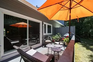 9 Independence Dr, Foxboro, MA 02035 - Photo 11