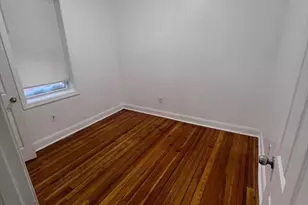 136 Chestnut St, Chelsea, MA 02150 - Photo 5