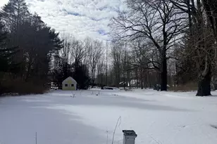 8 Maple St, Upton, MA 01568 - Photo 3