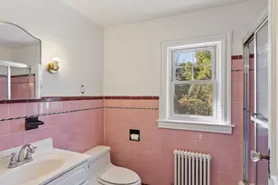 256 Massasoit Rd, Worcester, MA 01604 - Photo 27