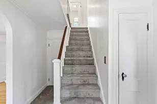 256 Massasoit Rd, Worcester, MA 01604 - Photo 11