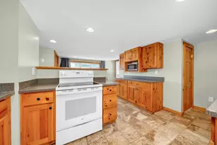 27 Tyng Rd, Tyngsborough, MA 01879 - Photo 3