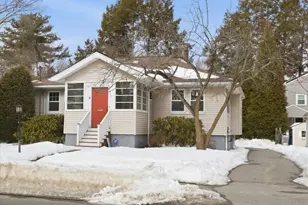 7 West St, Needham, MA 02494 - Photo 1