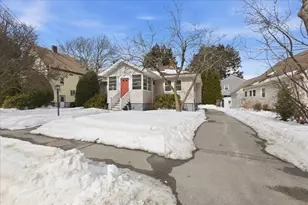 7 West St, Needham, MA 02494 - Photo 33