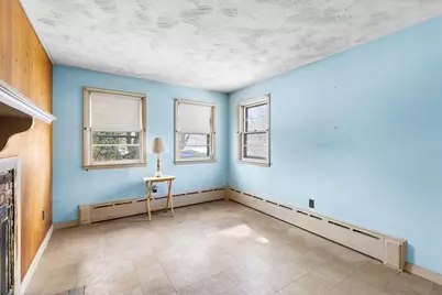 13 Hawthorne St, Fairhaven, MA 02719 - Photo 9