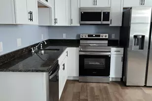 715 River St, Boston, MA 02136 - Photo 9