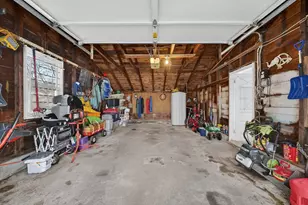 27 Meadow Ln, Acushnet, MA 02743 - Photo 27