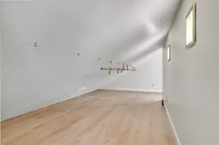 19 Fairview Ave, Malden, MA 02148 - Photo 25