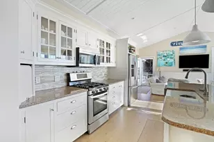 16 Frog Hollow, Tisbury, MA 02557 - Photo 11