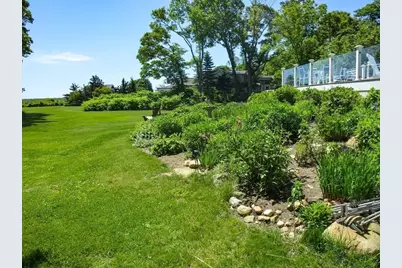16 Frog Hollow, Tisbury, MA 02557 - Photo 23