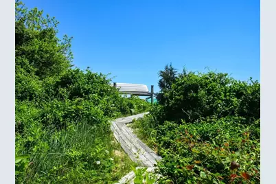 16 Frog Hollow, Tisbury, MA 02557 - Photo 3
