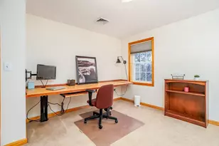 326 Mathews St, Gardner, MA 01440 - Photo 35