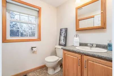 326 Mathews Street, Gardner, MA 01440 - Photo 3