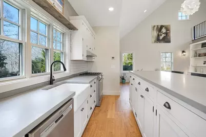 114 Meetinghouse Way, Edgartown, MA 02539 - Photo 11