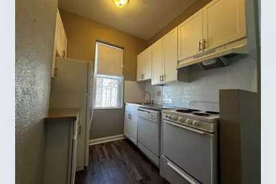 1870 Beacon St. #3-10, Boston, MA 02135 - Photo 5