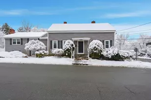 136 Bedford Rd, Woburn, MA 01801 - Photo 37