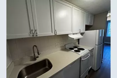 1870 Beacon St. #5-1, Boston, MA 02135 - Photo 7