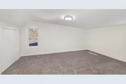 76 Main St, Blackstone, MA 01504 - Photo 11