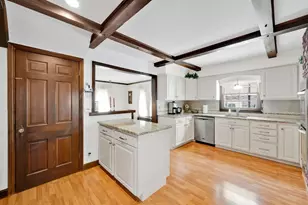 46 Eckington St, Springfield, MA 01108 - Photo 13