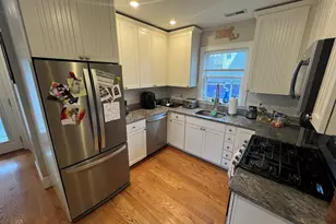 183 River St, Cambridge, MA 02139 - Photo 3