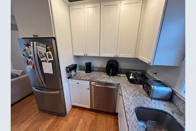 183 River St #2, Cambridge, MA 02139 - Photo 5
