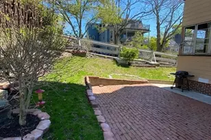 29 Cameron Ave, Somerville, MA 02144 - Photo 15