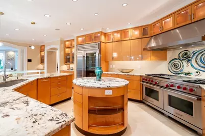 16 Meriam St, Lexington, MA 02420 - Photo 11