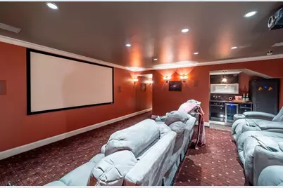 16 Meriam St, Lexington, MA 02420 - Photo 37