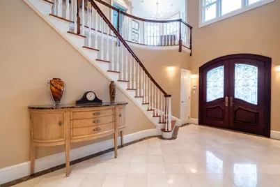 16 Meriam St, Lexington, MA 02420 - Photo 3